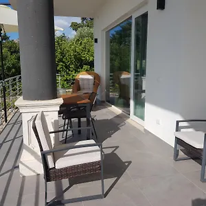 Appartamento Imperial, Torrenova (Sicily)